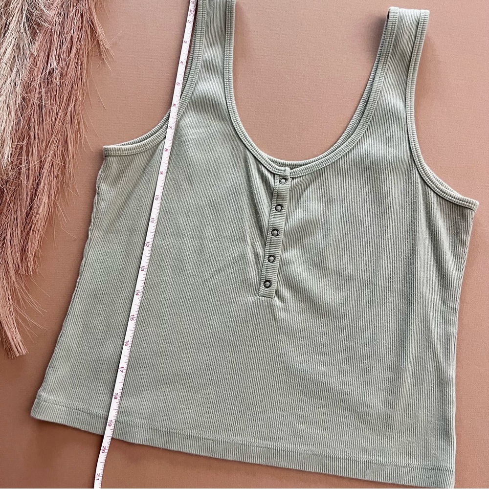 Abercrombie & Fitch Ribbed Sage Green Sleeveless Henley Tank Top - Picture 9 of 12